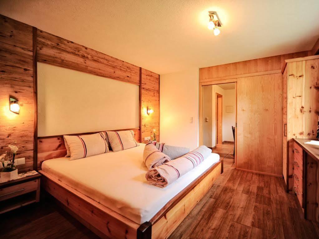 Alpenhof Pitztal Hotel Sankt Leonhard im Pitztal Exterior photo